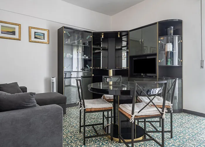 Deiva Marina Casa Eloisa Holiday Flat